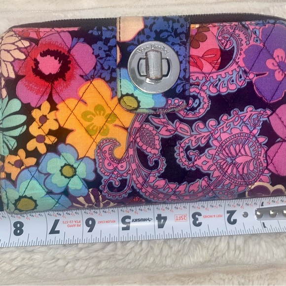 Vera Bradley Colorful Floral Paisley Clutch - Picture 4 of 7